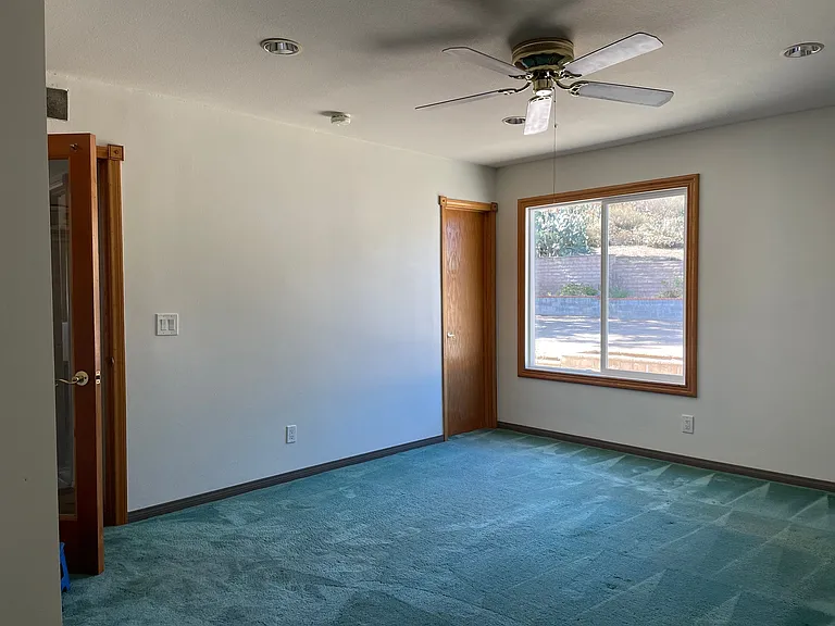 1657 Cayton Ave — Photo 12