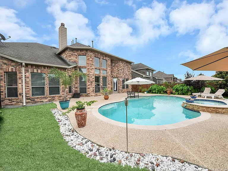 3422 Stone Springs Dr — Photo 33