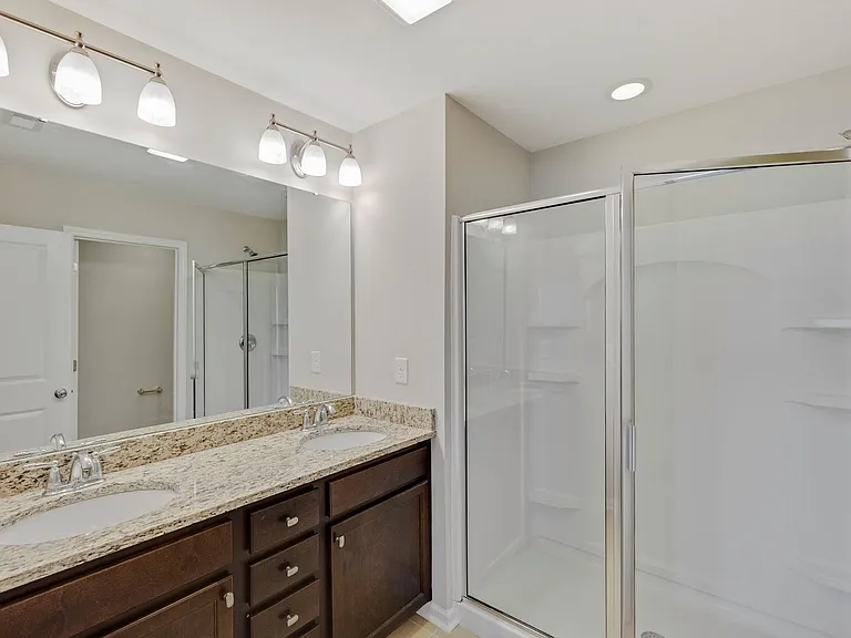 115 Winifred Dr — Photo 9