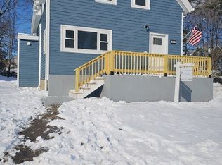 18 Banks St, Brockton, MA 02302