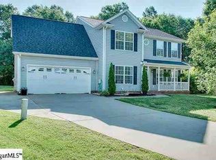 105 Fieldhaven Ct, Greer, SC 29651
