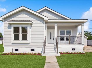 3512 Chalona Dr, Chalmette, LA 70043