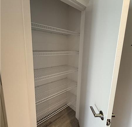 4th image of 261 NW 23rd St #424