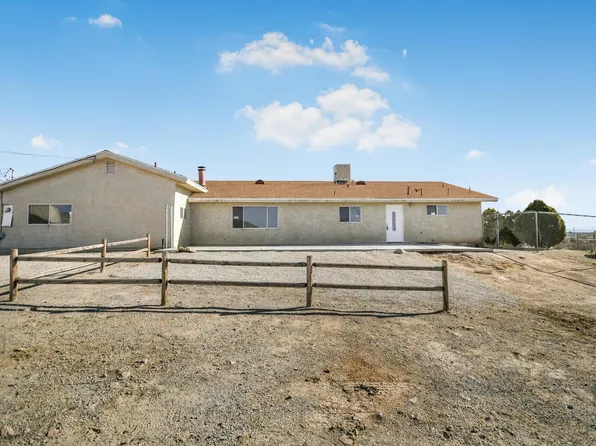 3685 20th St W, Rosamond, CA 93560