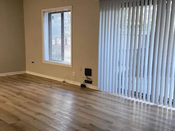 6932 Hanover Pkwy APT 100, Greenbelt, MD 20770