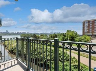 234 The Promenade #234, Edgewater, NJ 07020