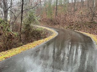 37 Trillium Hts, Brasstown, NC 28902