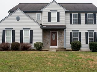 22 Carriage Dr, Marietta, PA 17547