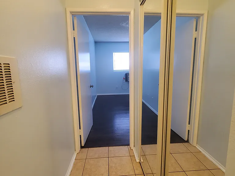 17900 Sherman Way #418 — Photo 12