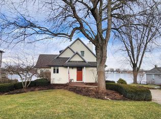 11094 E Circle Ave, Walkerton, IN 46574