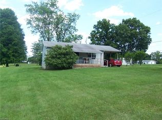 28760 Torch Rd, Coolville, OH 45723