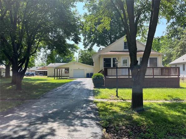 312 Logan St, Bethalto, IL 62010