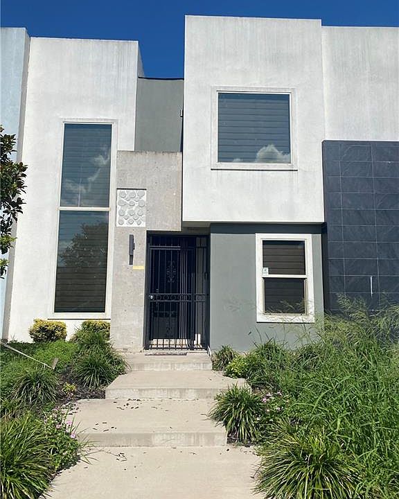 1st image of 3019 S Casa Linda St