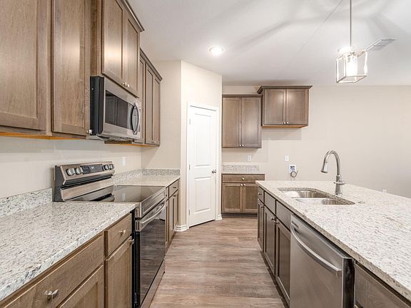 2nd image of 308 Shahan St