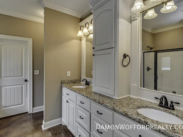 114 Lennox Pl — Photo 41