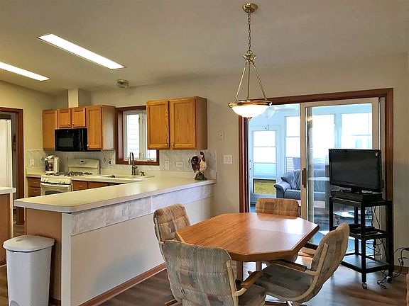 2nd image of 806 Trotter Ct Lot 243