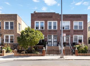 2251 36th St, Astoria, NY 11105