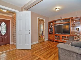 39 Sylvester St, Brockton, MA 02302