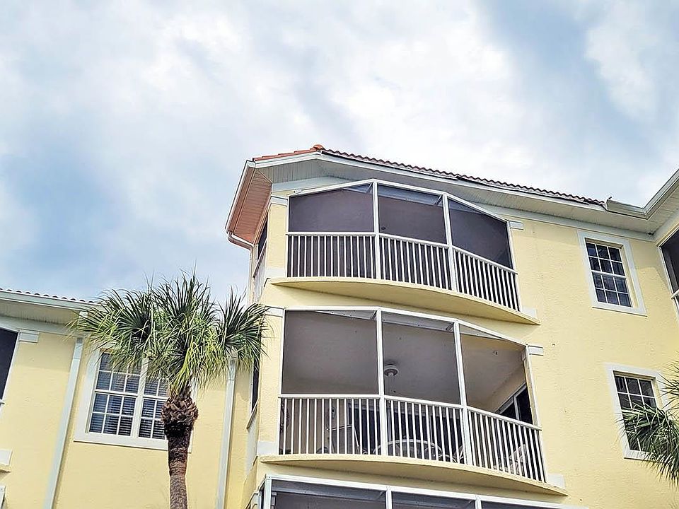 2nd image of 20061 Sanibel View Cir Unit 305