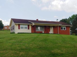 2207 Mud Pike, Christiansburg, VA 24073