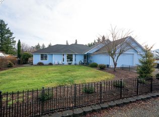 960 6th St, Lyons, OR 97358