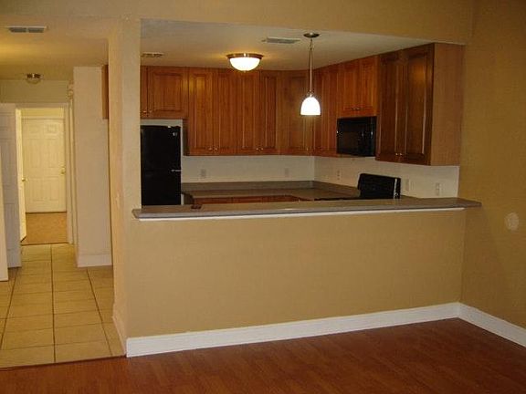 2nd image of 3124 Sawtooth Dr