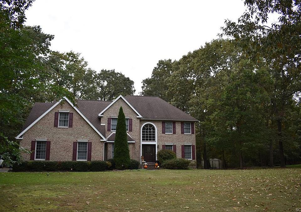1st image of 26950 Crest Dr