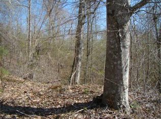 115 Adkins Ln, Lexington, TN 38351