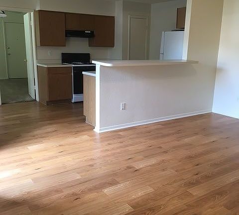 4th image of 6325 Worchester Knls