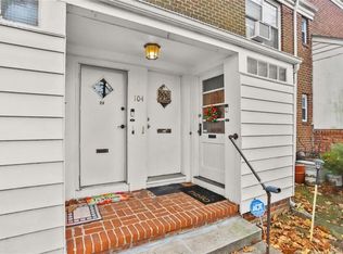 104 Spruce St APT 2B, Yonkers, NY 10701