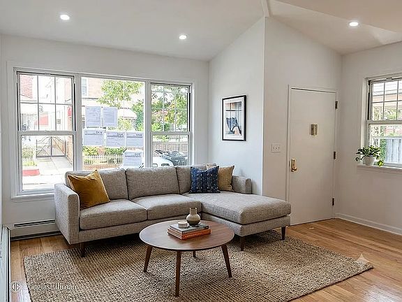 5th image of 776 E 45th St #2