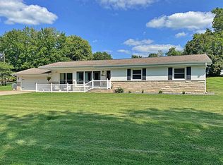 5 Morningside Dr, Washington, IN 47501