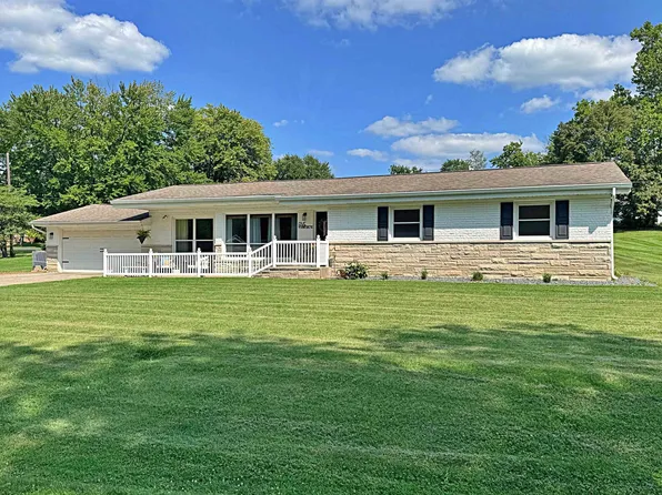 5 Morningside Dr, Washington, IN 47501