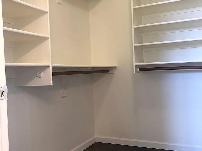Master bedroom walk-in closet (cont)