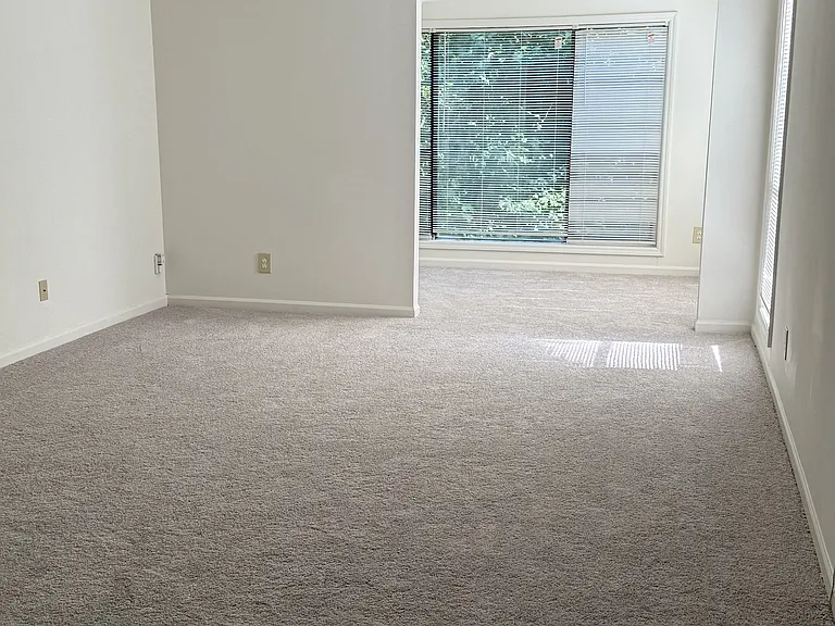 Wesley Place Apartments at Lawrenceville — Photo 256