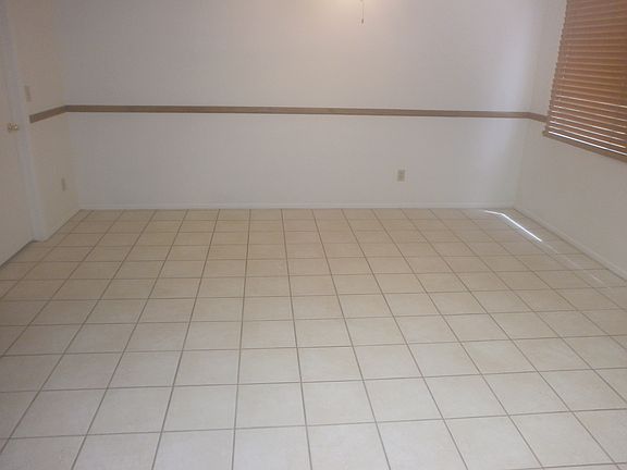 4th image of 4981 W Villa Rita Dr