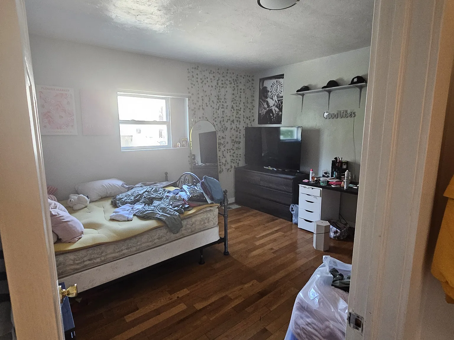 2 bed, $1,250 — Photo 3