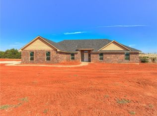 6964 Seabiscuit Ln, Guthrie, OK 73044