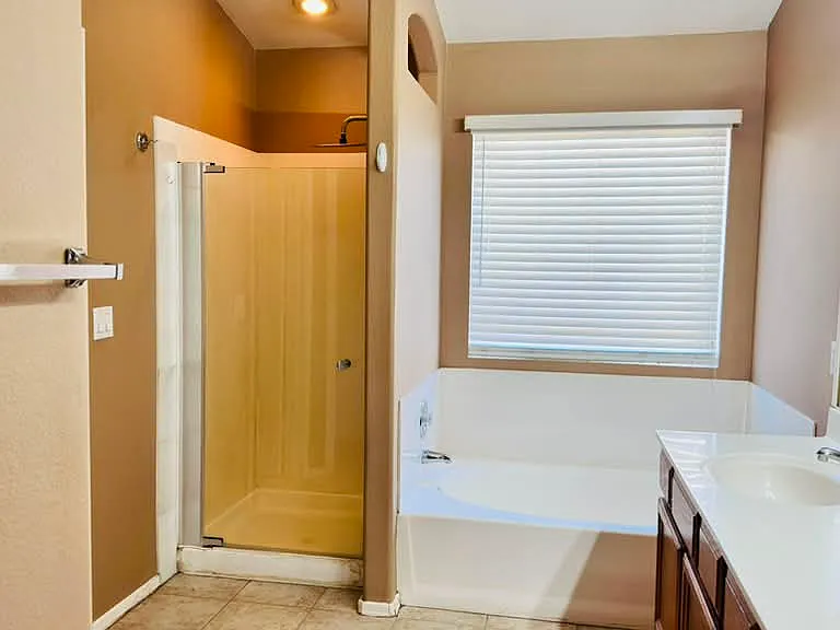 4826 W Ponderosa Ln — Photo 31