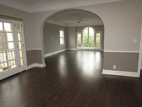 3rd image of 360 N Curson Ave APT 4