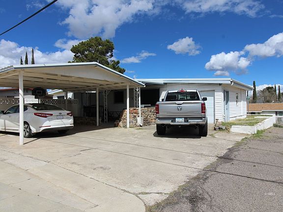 3rd image of 1470 N Cherry Ave