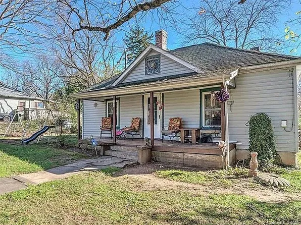 142 Hanover St, Asheville, NC 28806
