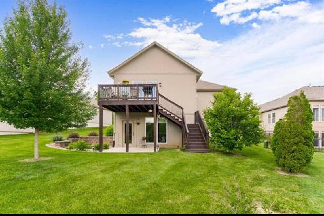 2208 NW Eclipse Ct, Blue Springs, MO 64015 Zillow