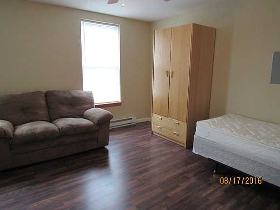 3rd image of 1100 W Philadelphia St #14-102-102A
