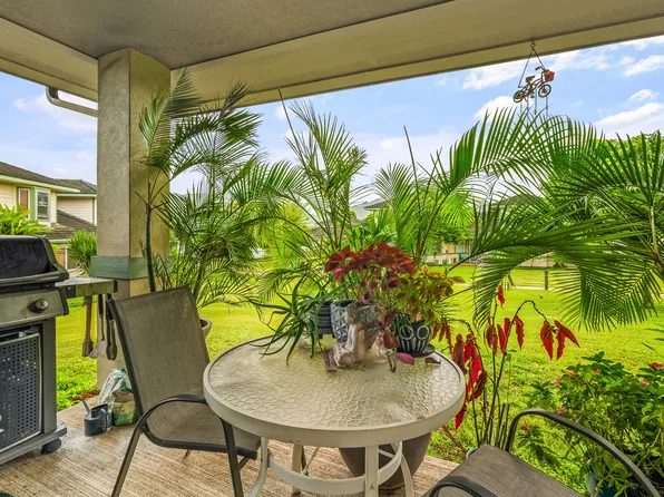 2110 Kaneka St #8, Lihue, HI 96766