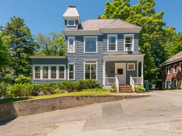 16 Dudley St, Fitchburg, MA 01420