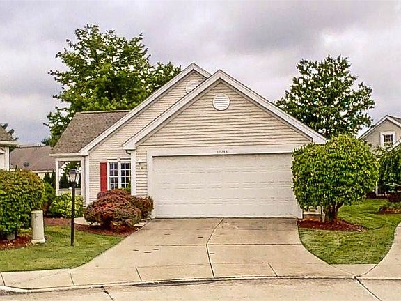2nd image of 19285 Dawn Ct