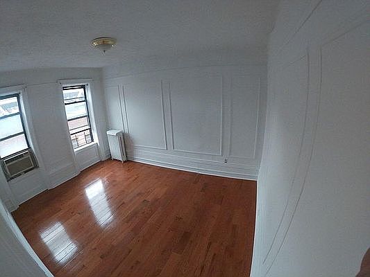 1st image of 712 W 180th St #44