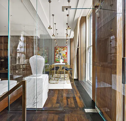 Rented by Compass | media 23