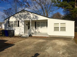 704 W Main St, Benson, NC 27504